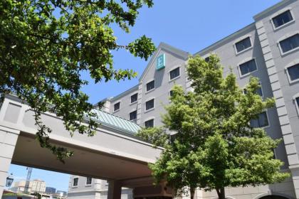 Embassy Suites by Hilton Houston Near The Galleria - image 18