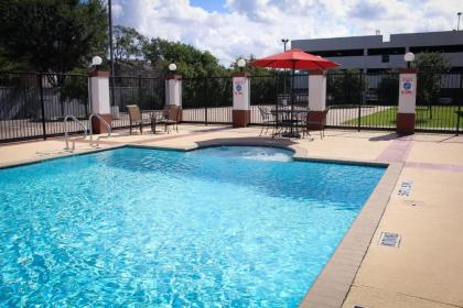 Candlewood Suites Houston Westchase - Westheimer an IHG Hotel - image 8