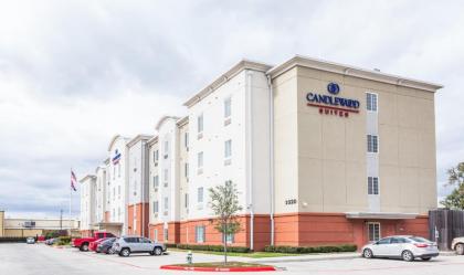 Candlewood Suites Houston I-10 East an IHG Hotel - image 11