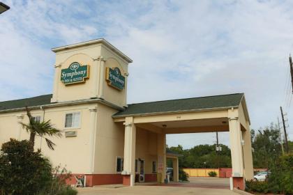 The Symphony Inn & Suites - image 1