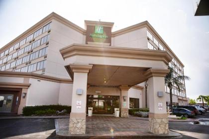 Holiday Inn Houston Hobby Airport an IHG Hotel - image 13