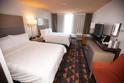 Holiday Inn Houston Hobby Airport an IHG Hotel - image 8