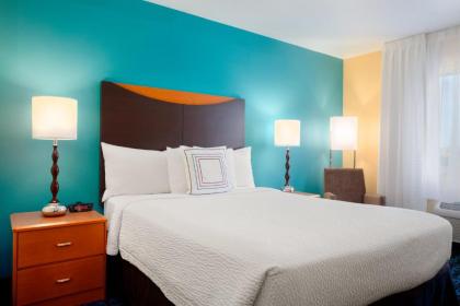 Fairfield Inn & Suites by Marriott Houston Energy Corridor/Katy Freeway - image 20