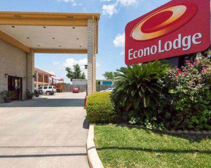 Econo Lodge Houston Brookhollow - image 15