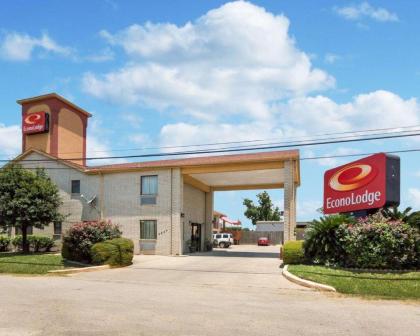 Econo Lodge Houston Brookhollow - image 17