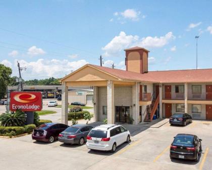 Econo Lodge Houston Brookhollow - image 8