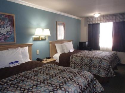 Americas Best Value Inn Houston Hobby Airport - image 13