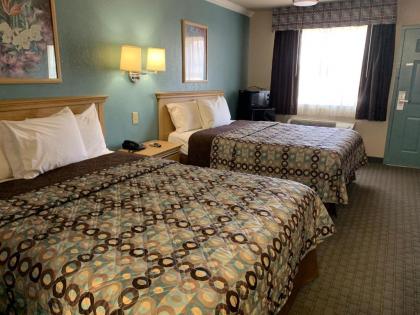 Americas Best Value Inn Houston Hobby Airport - image 9