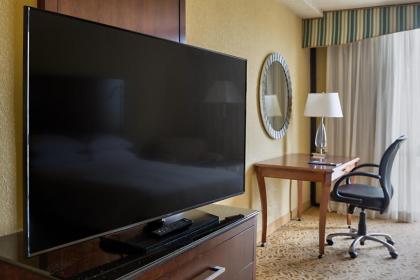 Houston Marriott South at Hobby Airport - image 19