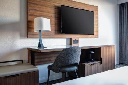 Houston Marriott South at Hobby Airport - image 20