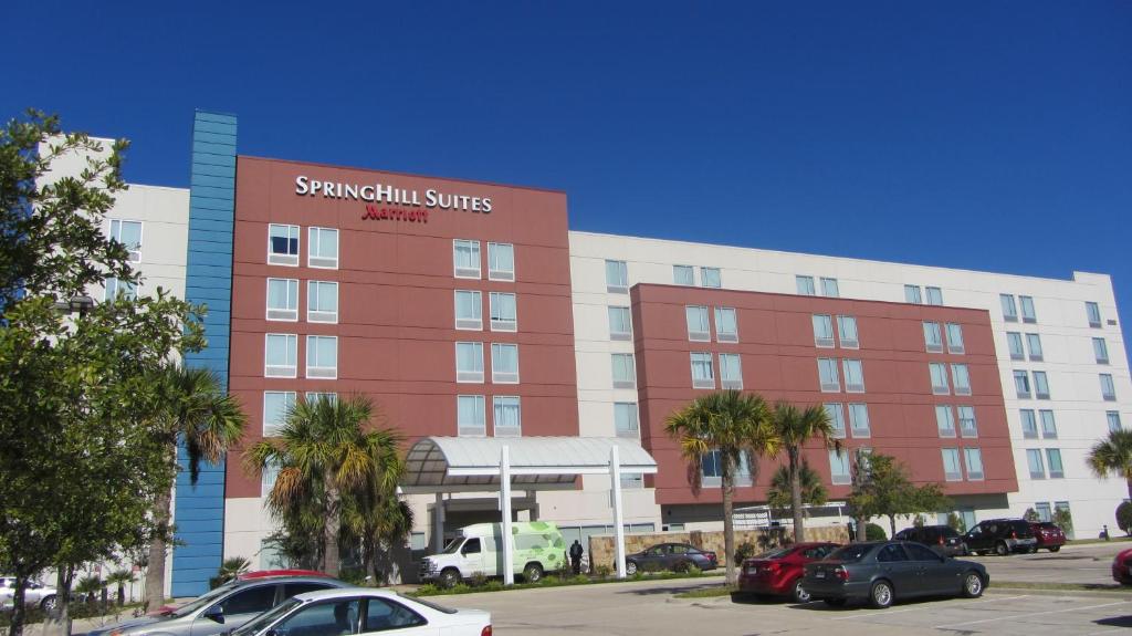 SpringHill Suites Houston Intercontinental Airport - image 6