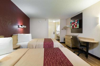 Red Roof Inn Houston Westchase - image 20