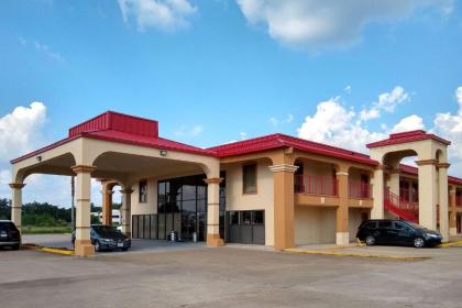 Econo Lodge Inn & Suites West – Energy Corridor - image 1