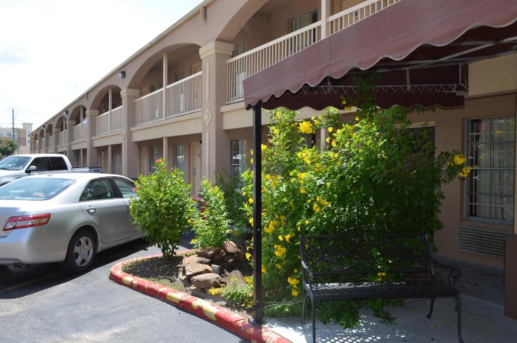 Americas Best Value Inn-Near NRG Park/Medical Center - main image