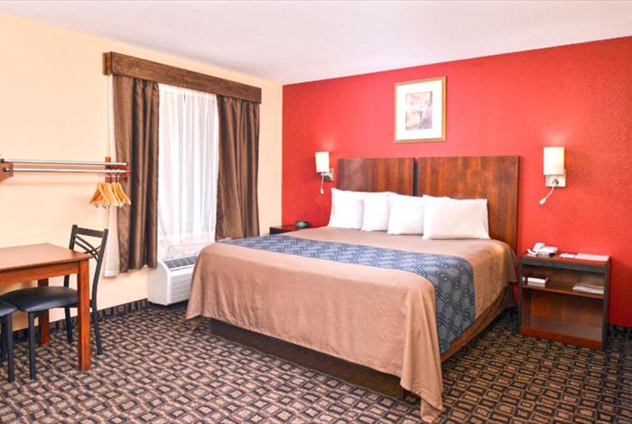 Americas Best Value Inn-Near NRG Park/Medical Center - image 7