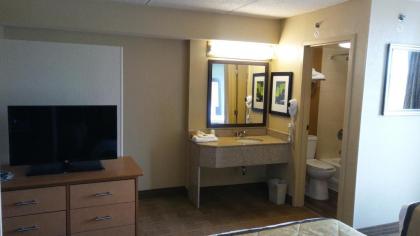 Extended Stay America Suites - Houston - Med Ctr - NRG Park - Braeswood Blvd - image 9