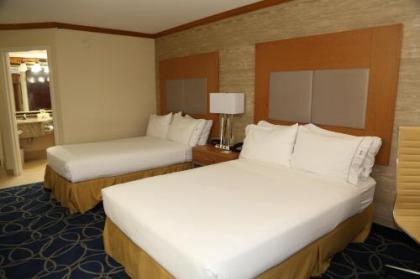 Comfort Inn & Suites Houston I-10 West Energy Corridor - image 3