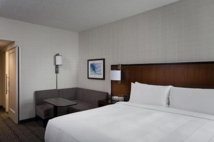 Houston Airport Marriott at George Bush Intercontinental - image 3