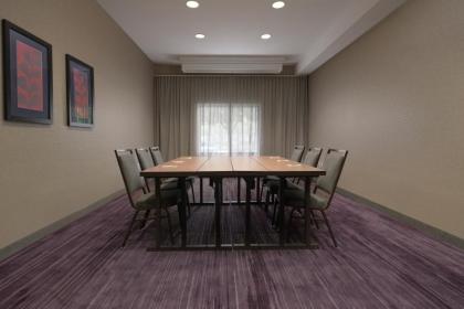 Courtyard by Marriott Houston Northwest - image 9