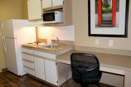 Extended Stay America Suites - Houston - Katy Freeway - Energy Corridor - image 14