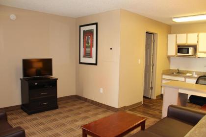 Extended Stay America Suites - Houston - Katy Freeway - Energy Corridor - image 18