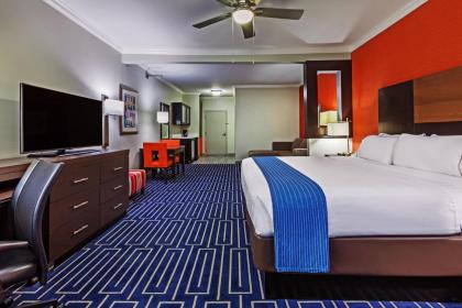 Holiday Inn Express Hotel and Suites Houston East an IHG Hotel - image 18