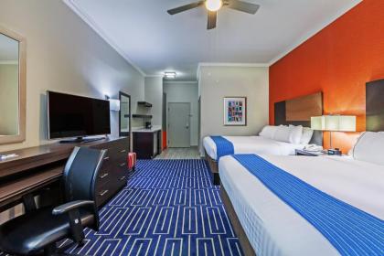 Holiday Inn Express Hotel and Suites Houston East an IHG Hotel - image 20