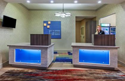 Holiday Inn Express Hotel and Suites Houston East an IHG Hotel - image 8