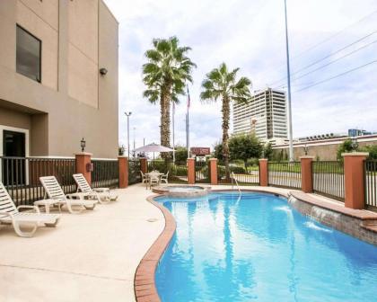 Comfort Suites Houston NW - Vintage Park - image 4