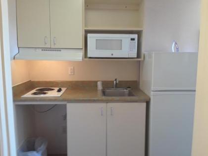 InTown Suites Extended Stay Houston/Greenspoint - image 2