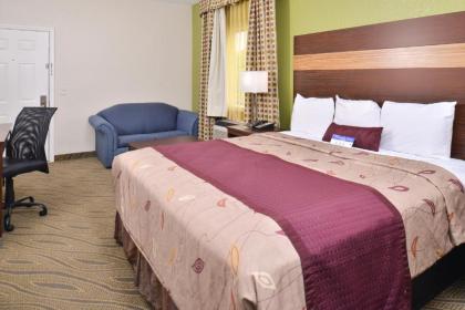 Americas Best Value Inn Downtown Houston - image 7