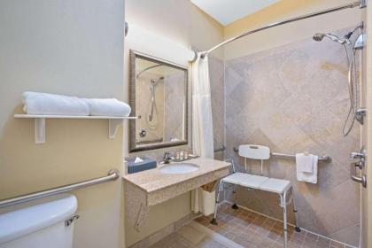 La Quinta by Wyndham Houston - Westchase - image 17