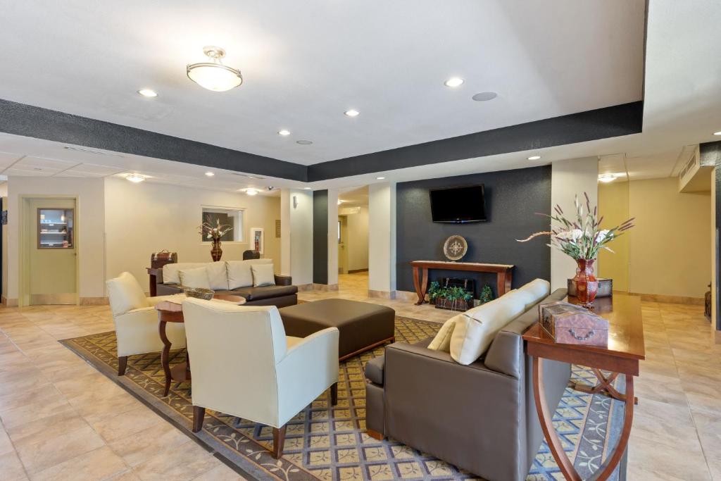 Extended Stay America Suites - Houston - IAH Airport - image 6