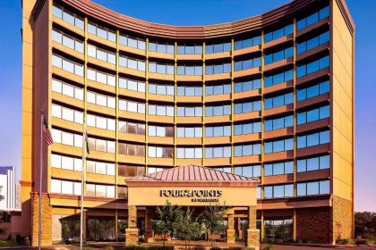 Four Points by Sheraton Houston Greenway Plaza - image 1