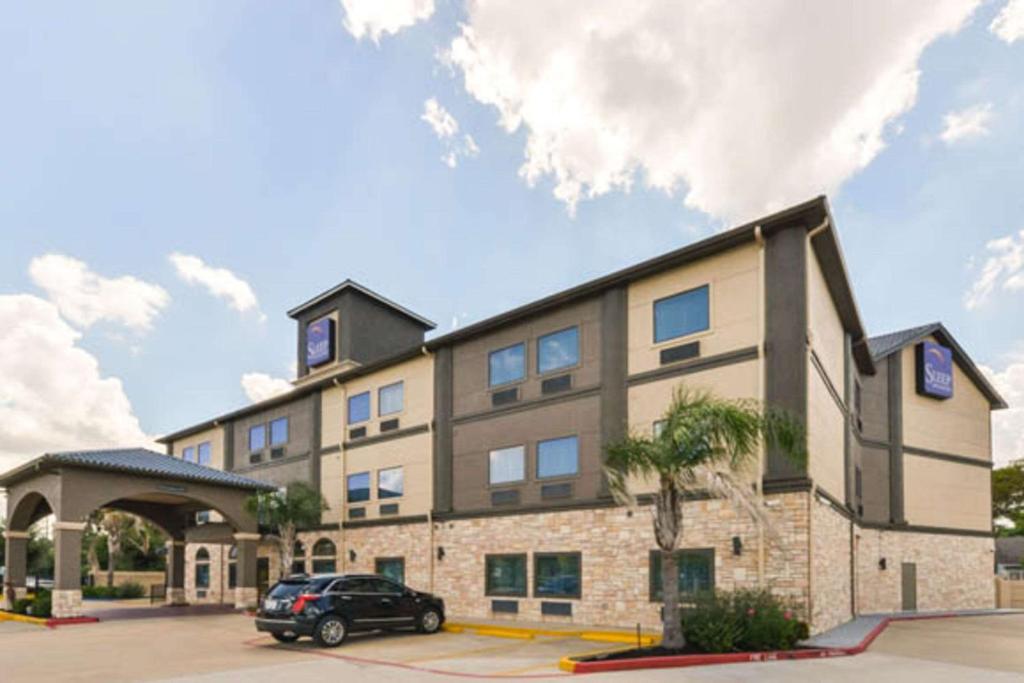 Sleep Inn and Suites Downtown Houston - main image