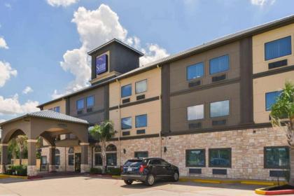 Sleep Inn and Suites Downtown Houston - image 3