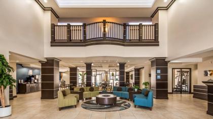 Best Western Plus JFK Inn and Suites - image 9