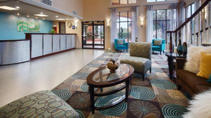 Best Western Plus Sam Houston Inn & Suites - image 12