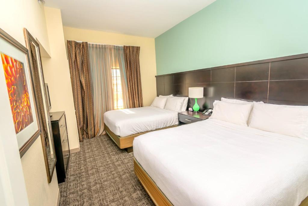 Staybridge Suites Houston - IAH Airport an IHG Hotel - image 2