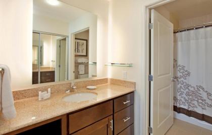 Residence Inn by Marriott Houston I-10 West/Park Row - image 3