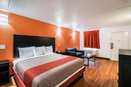 Motel 6-Houston TX - Brookhollow - image 20