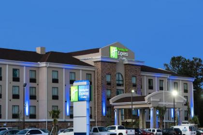 Holiday Inn Express and Suites Houston North - IAH Area an IHG Hotel - image 1