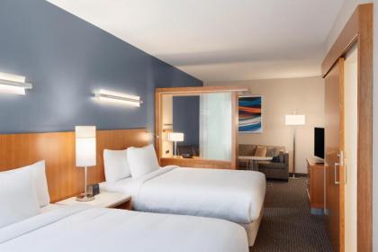 SpringHill Suites by Marriott Houston Northwest - image 9