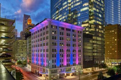 Aloft Houston Downtown - image 1