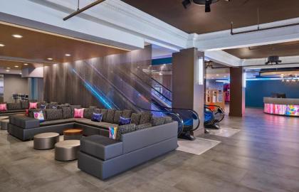 Aloft Houston Downtown - image 7