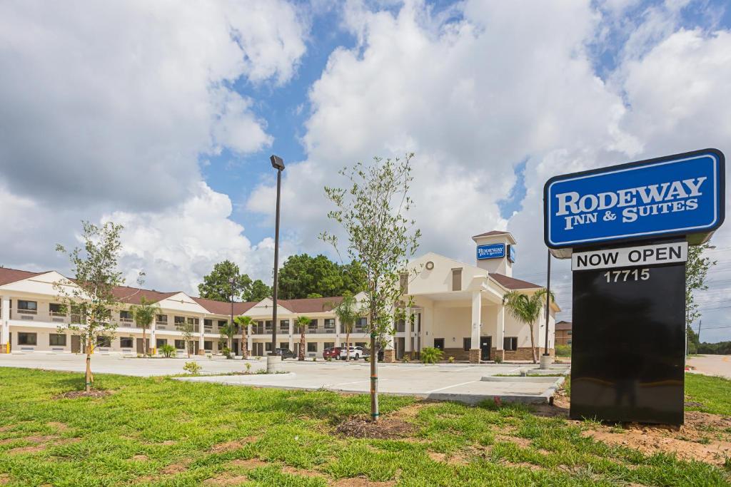 Rodeway Inn & Suites Houston - I-45 North near Spring - main image