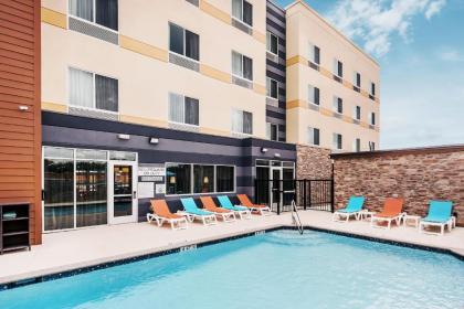 Fairfield Inn by Marriott Houston Northwest/Willowbrook - image 2