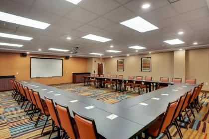 Fairfield Inn by Marriott Houston Northwest/Willowbrook - image 6