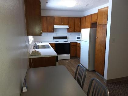 InTown Suites Extended Stay Houston/Cypress Station - image 3