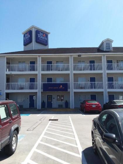 InTown Suites Extended Stay Houston/Willowbrook - image 1